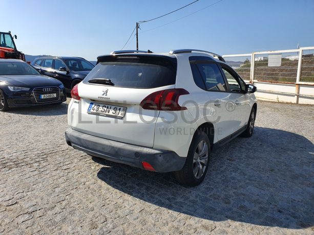 Peugeot 2008  · Ano 2017