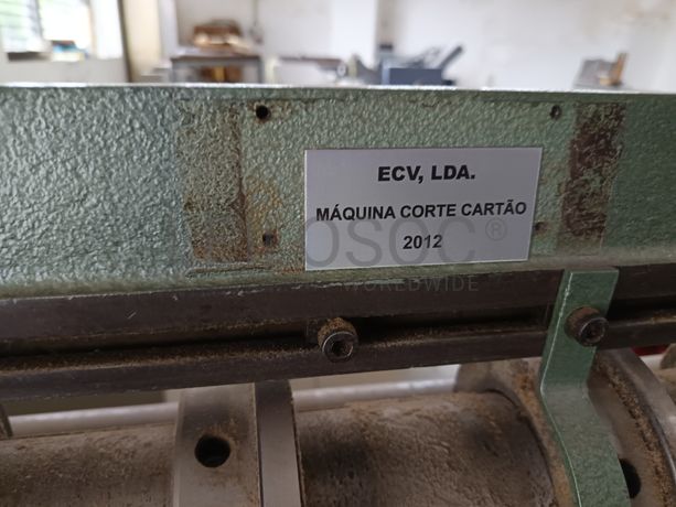 Máquina de Corte de Cartão