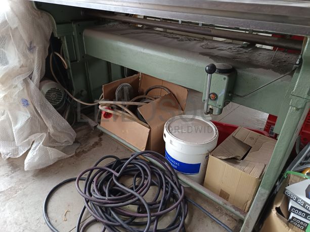 Máquina de Corte de Cartão