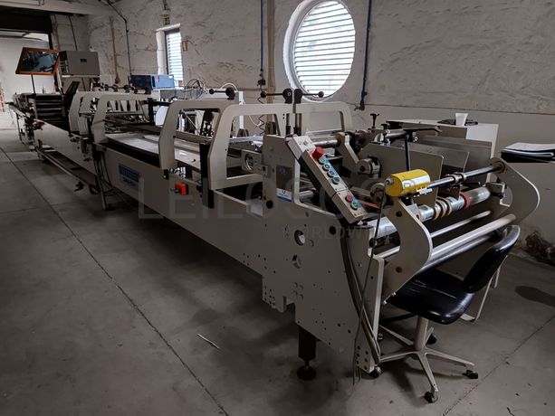 Máquina de Fechar Caixas