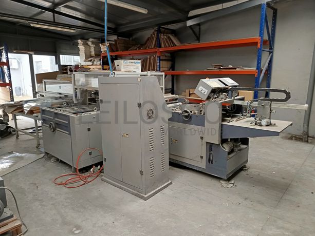 Máquina Montar Capas Duras