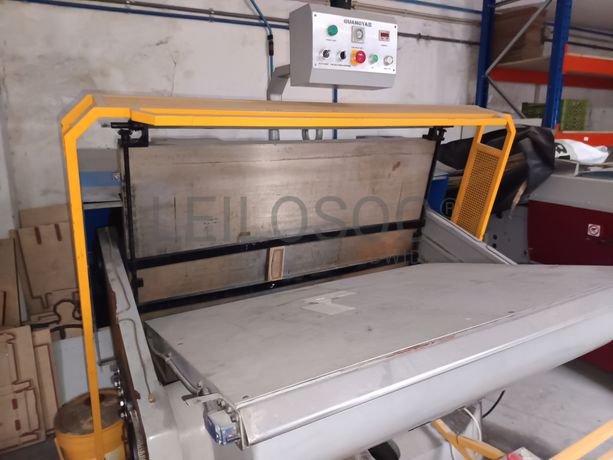 Máquina Troqueladora de Corte e Vinco