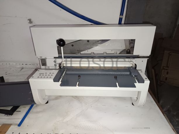 Máquina Índices/Separadores Posicionamento e Corte Elétricos