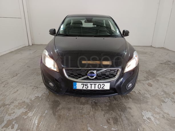 Volvo C30 · Ano 2013