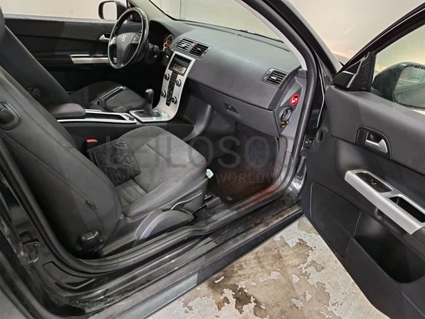 Volvo C30 · Ano 2013