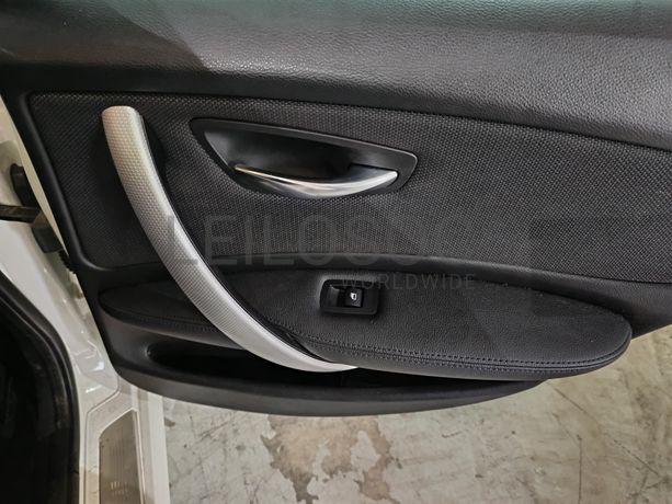 BMW 118D · Ano 2011