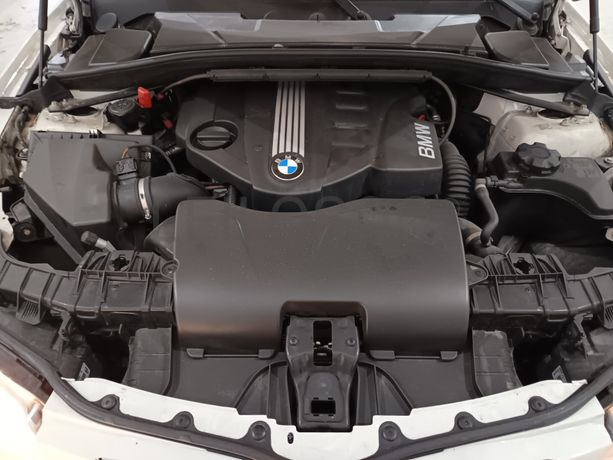 BMW 118D · Ano 2011