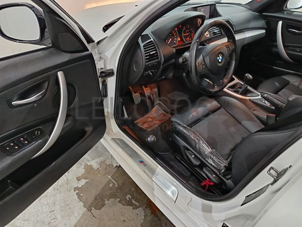 BMW 118D · Ano 2011