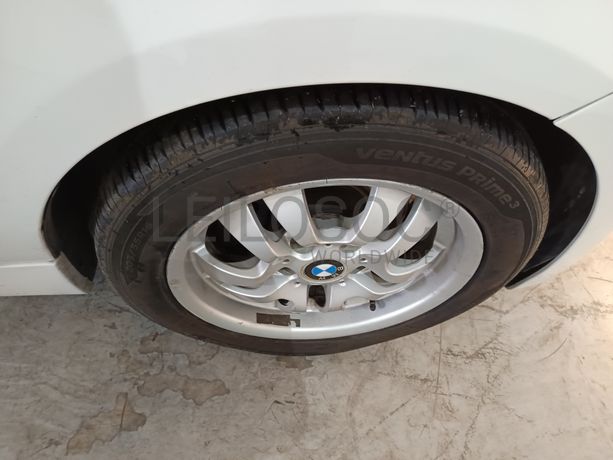 BMW 118D · Ano 2011
