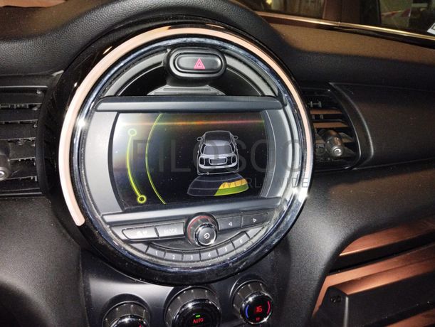 Mini Cooper One D · Ano 2017