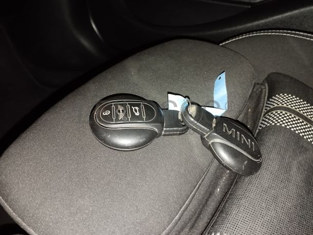 Mini Cooper One D · Ano 2017