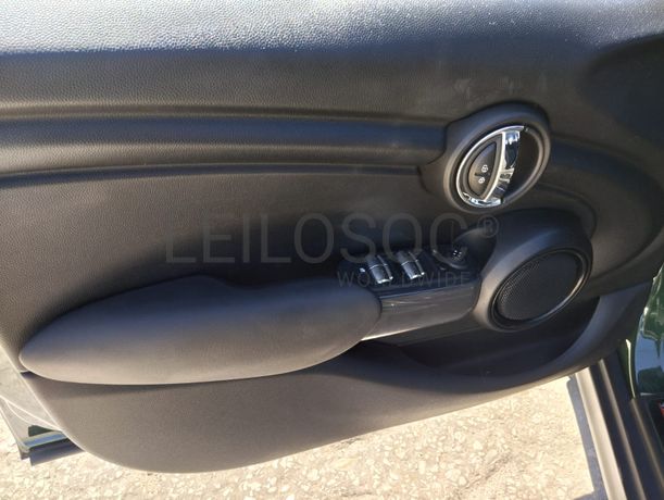 Mini Cooper One D · Ano 2017