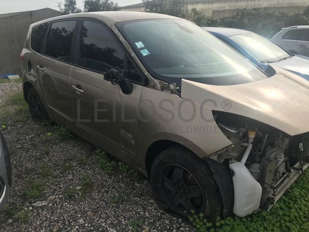 Renault Grand Scénic DCI · Ano 2014