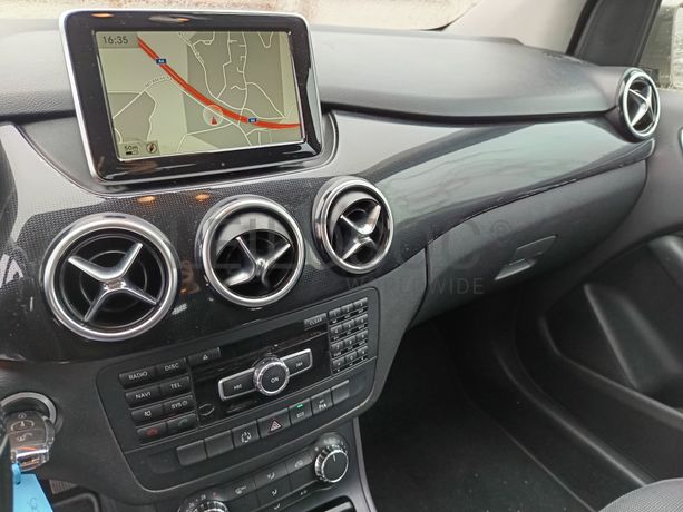 Mercedes-Benz B180 CDI · Ano 2013