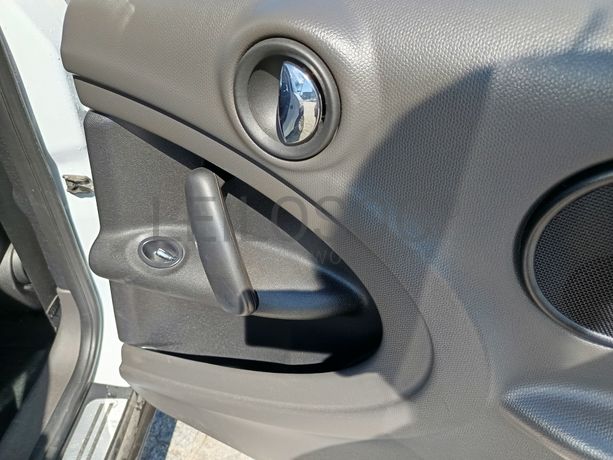 Mini Countryman One D · Ano 2011