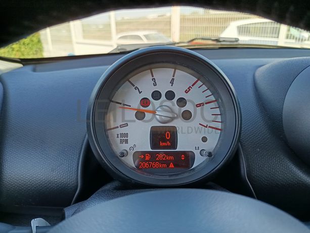 Mini Countryman One D · Ano 2011