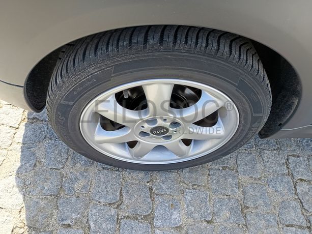 Mini Cooper D · Ano 2010