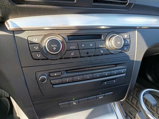 BMW 118d · Ano 2012