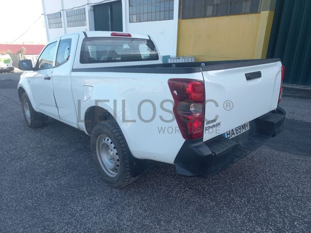 Isuzu D-Max · Ano 2023