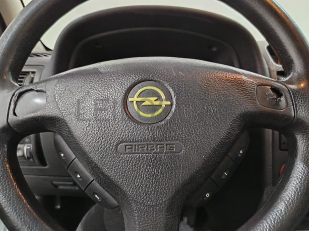 Opel Astra · Ano 1999