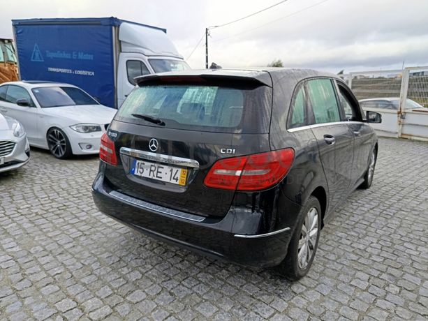 Mercedes-Benz B180 CDI · Ano 2012