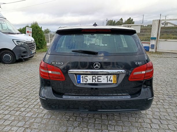 Mercedes-Benz B180 CDI · Ano 2012