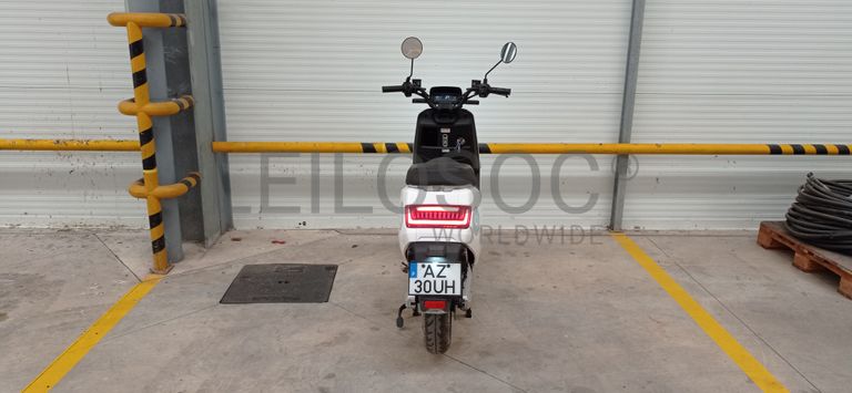 Urban Electric Motors LX08MAX