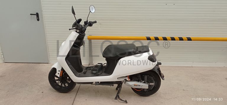 Urban Electric Motors D2