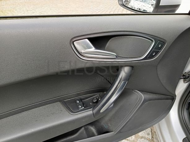 Audi A1 1.6 TDI · Ano 2013