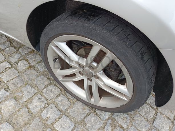 Audi A1 1.6 TDI · Ano 2013