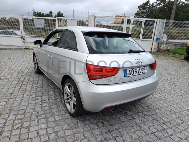 Audi A1 1.6 TDI · Ano 2013