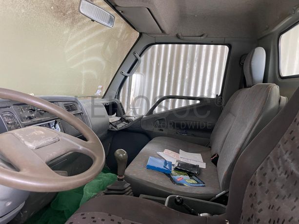 Mitsubishi Canter · Ano 2000