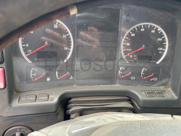 MAN 18.430 D20 · Ano 2005