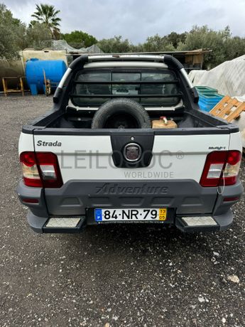 Fiat Strada · Ano 2013