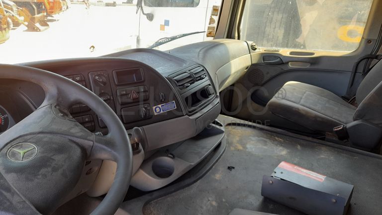 Autobetoneira Mercedes-Benz 3236B/42 8X4