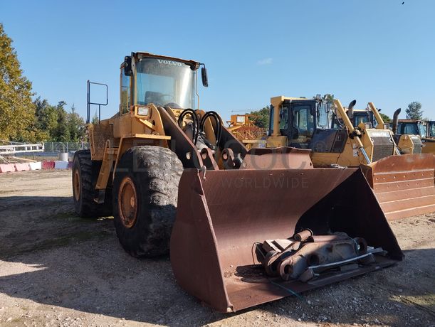 Pá Carregadora de Pneus 20 T Volvo  L150E