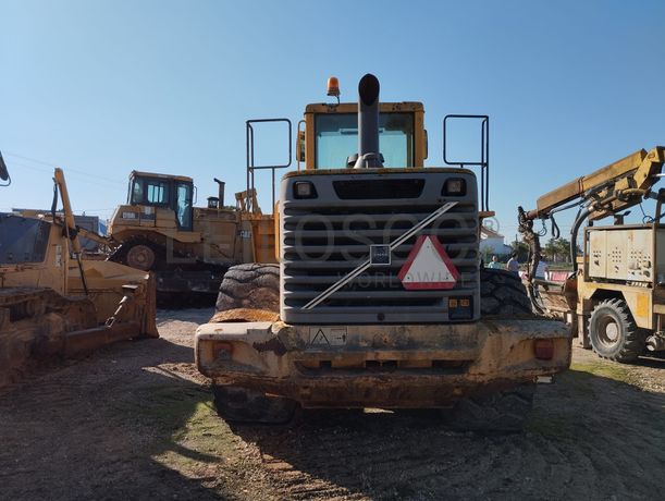 Pá Carregadora de Pneus 20 T Volvo  L150E