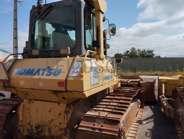 Trator de Rastos 20 T Komatsu D61 PX-15