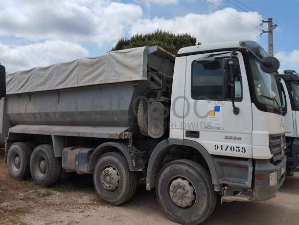 Camião Basculante Tras. 32 T Mercedes-Benz ACTROS 3236K/42 8x4