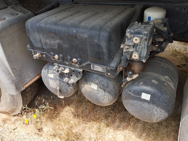 Camião Basculante Tras. 32 T MAN TGS 35.360 8x4