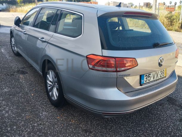 Volkswagen Passat B8 Variant 1.6 TDI · Ano 2015