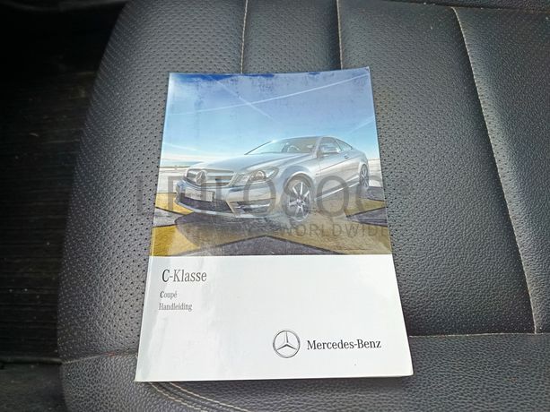 Mercedes-Benz C220 · Ano 2012