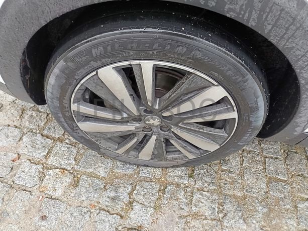 Peugeot 3008 · Ano 2017