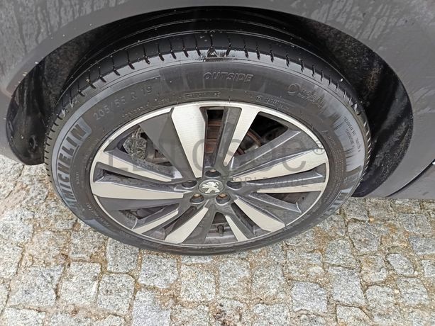 Peugeot 3008 · Ano 2017