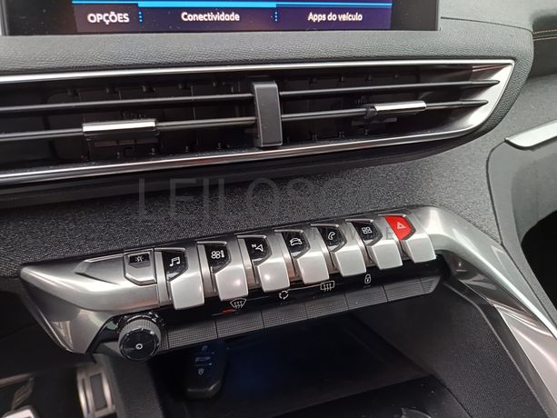 Peugeot 3008 · Ano 2017