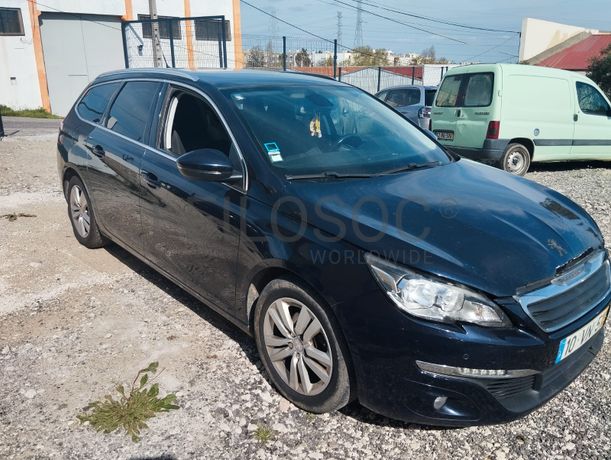 Peugeot 308 · Ano 2015