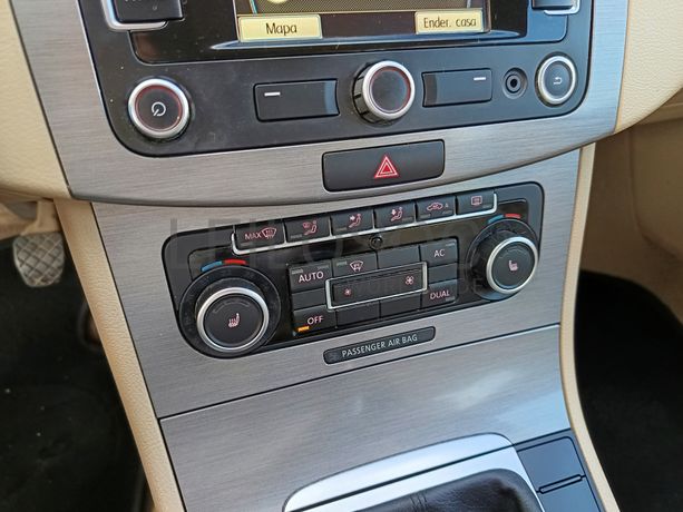 Volkswagen Passat · Ano 2011