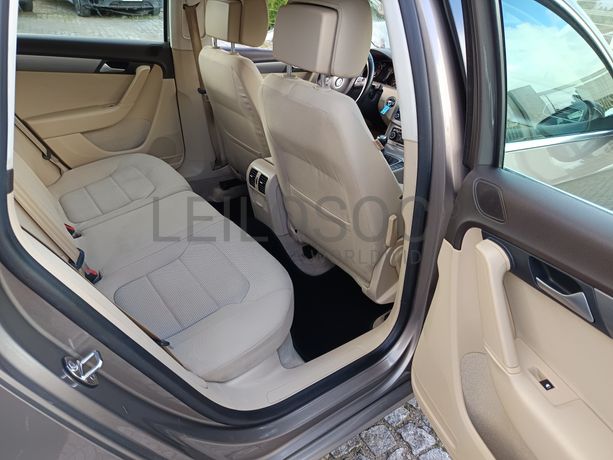 Volkswagen Passat · Ano 2011