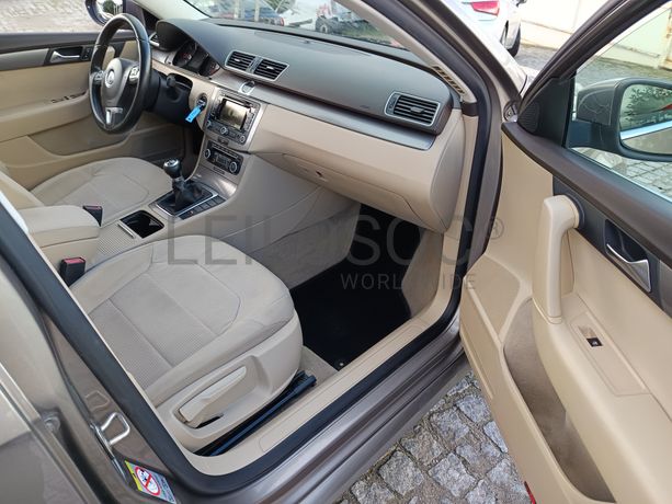 Volkswagen Passat · Ano 2011