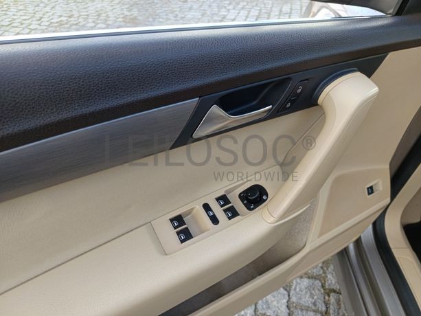 Volkswagen Passat · Ano 2011